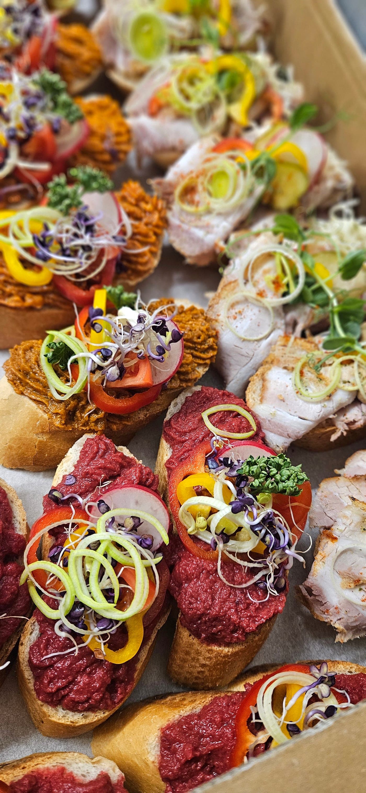 Belegte Brötchen und Jausenplatten von Obstbau Haas